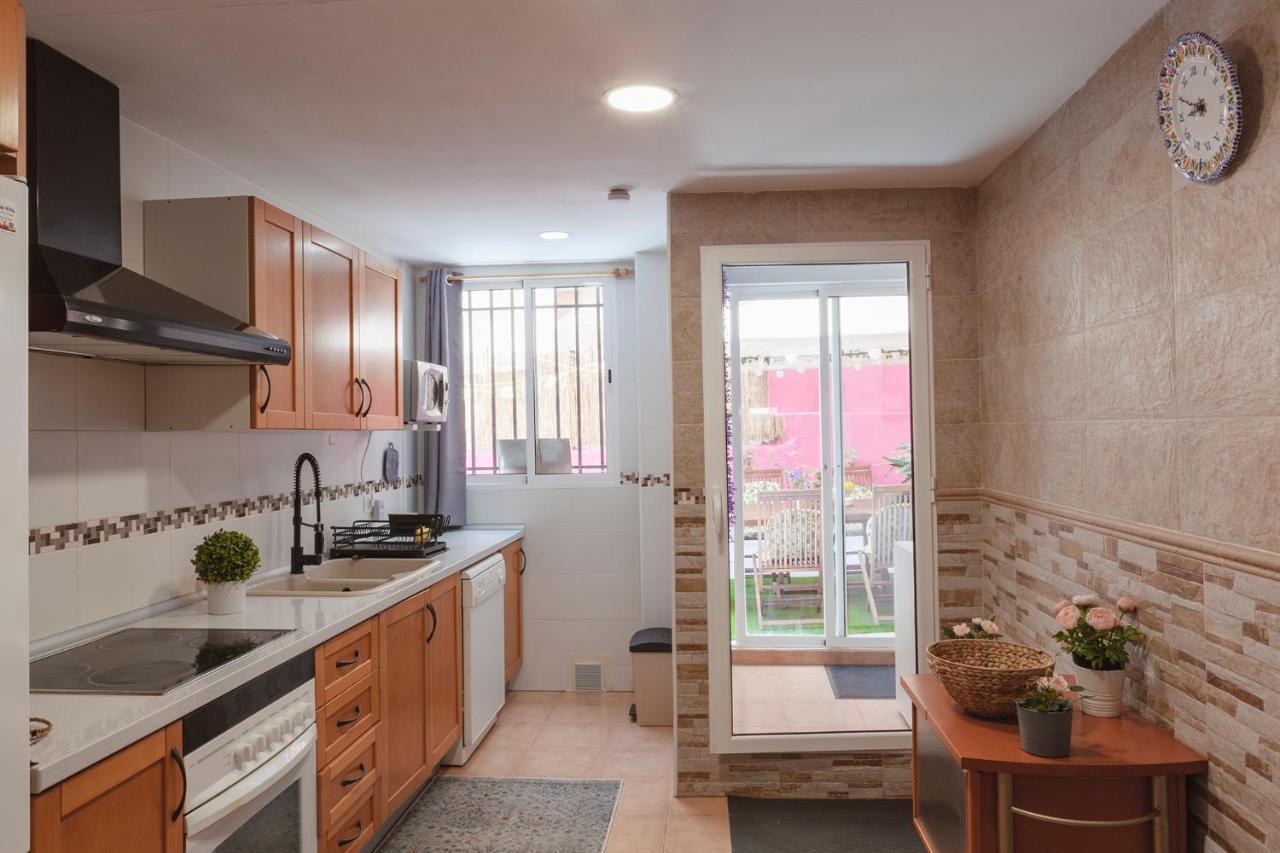 Luxury Artistic Digital Nomad 2 Bedroom W/Terrace Валенсия Екстериор снимка